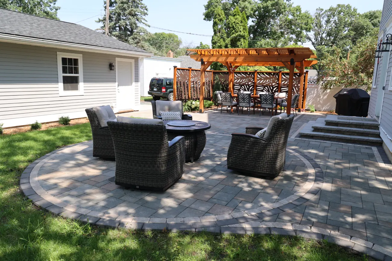 Patio & Backyard Pavers